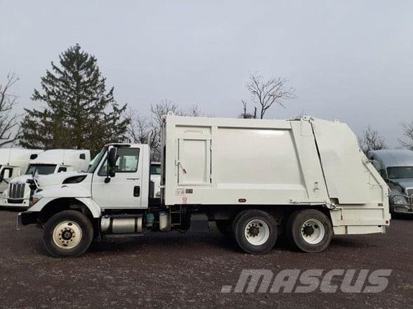 International WORKSTAR 7400 垃圾車