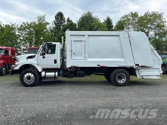 International WORKSTAR 7400 垃圾車