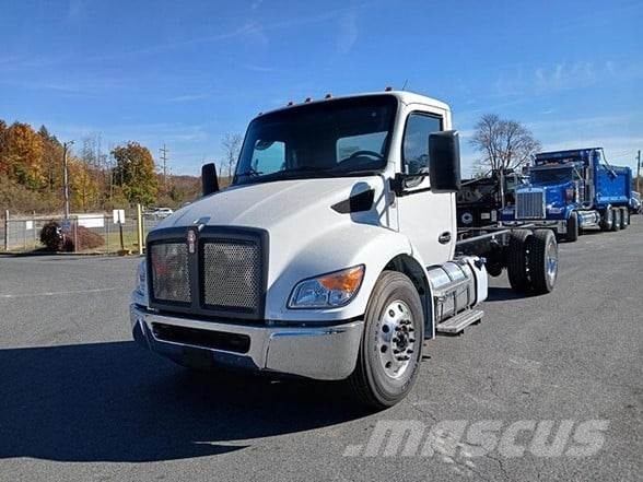 Kenworth T380 Строительная техника - Другие