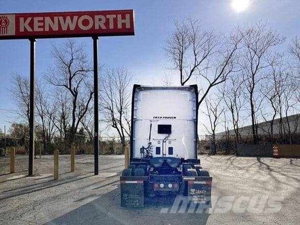 Kenworth T680 트랙터 유닛