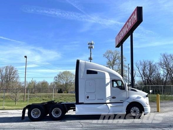 Kenworth T680 Prime Movers