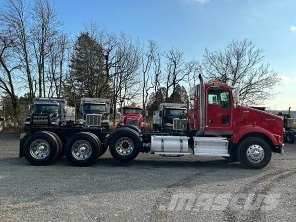 Kenworth T800 Sattelzugmaschinen