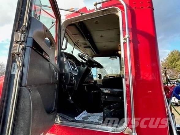 Kenworth T800 Sattelzugmaschinen