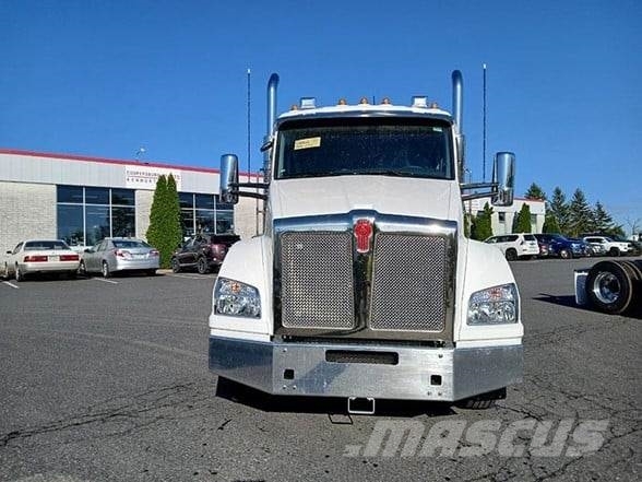 Kenworth T880 Naudoti vilkikai