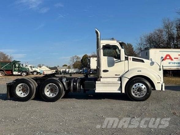 Kenworth T880 Vlačilci