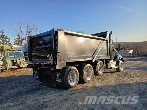 Kenworth T880 傾卸式卡車