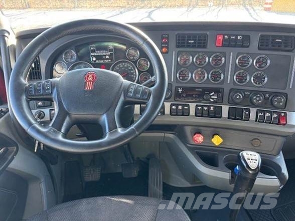 Kenworth T880 Грузовики-Самосвалы