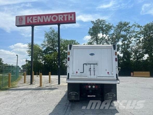 Kenworth T880 傾卸式卡車