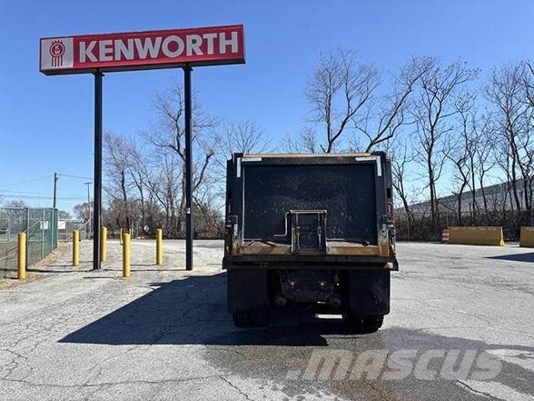 Kenworth T880 Грузовики-Самосвалы