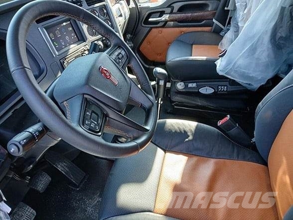 Kenworth W990 وحدات الجر