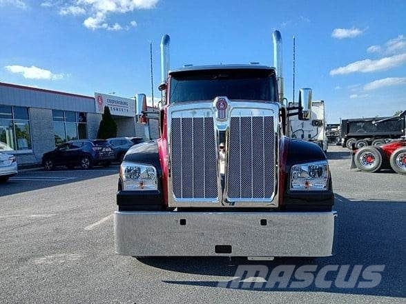 Kenworth W990 وحدات الجر