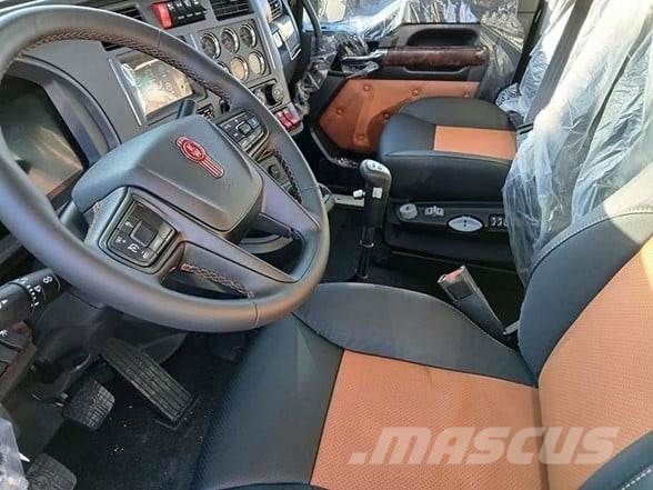 Kenworth W990 وحدات الجر