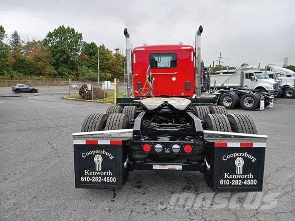 Kenworth W990 وحدات الجر
