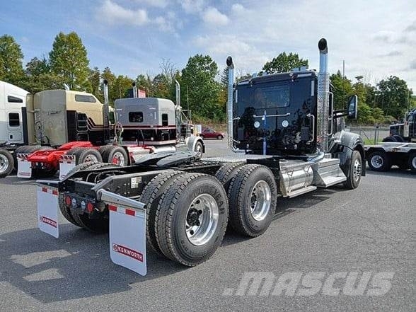 Kenworth W990 وحدات الجر