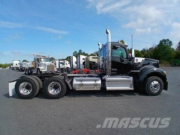 Kenworth W990 وحدات الجر