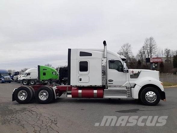 Kenworth W990 وحدات الجر