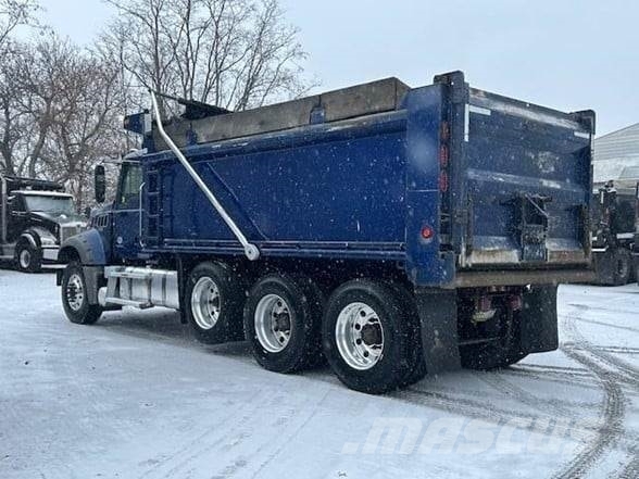 Mack GRANITE 64FR 傾卸式卡車