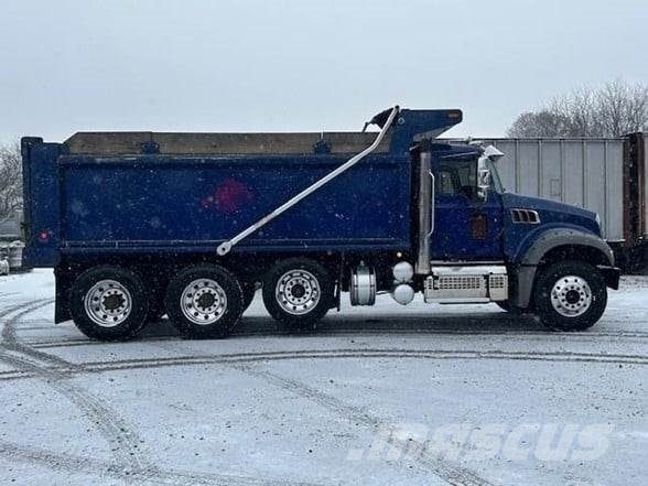 Mack GRANITE 64FR 傾卸式卡車