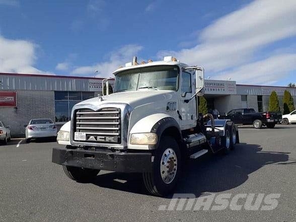 Mack GRANITE CTP713 曳引機組件