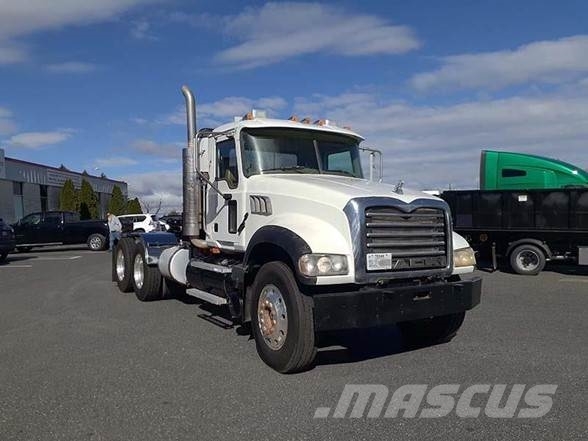 Mack GRANITE CTP713 曳引機組件