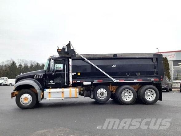 Mack GRANITE GU713 傾卸式卡車