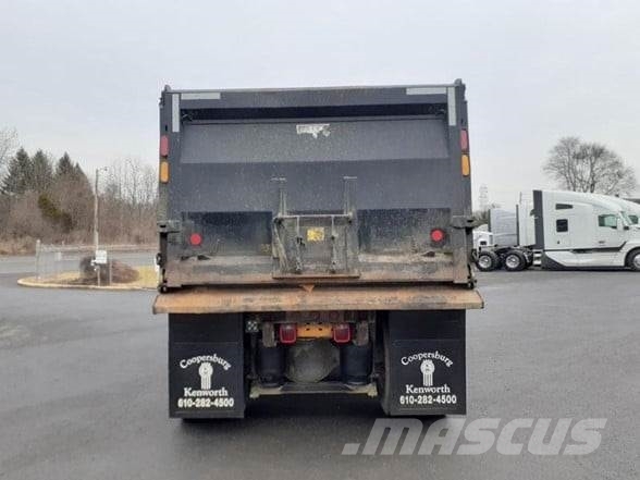 Mack GRANITE GU713 傾卸式卡車