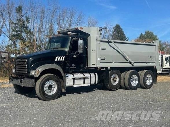 Mack GRANITE GU713 Tipper trucks