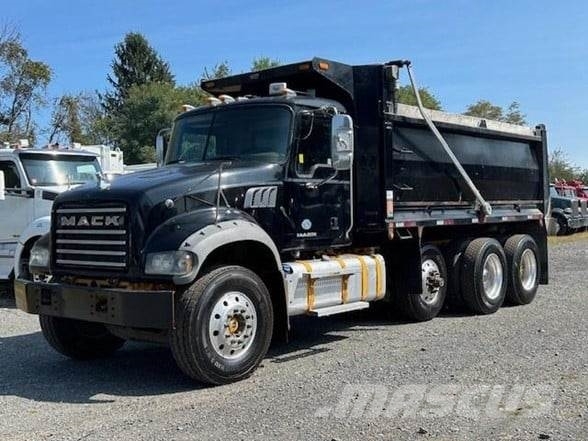 Mack GRANITE GU713 Tipper trucks