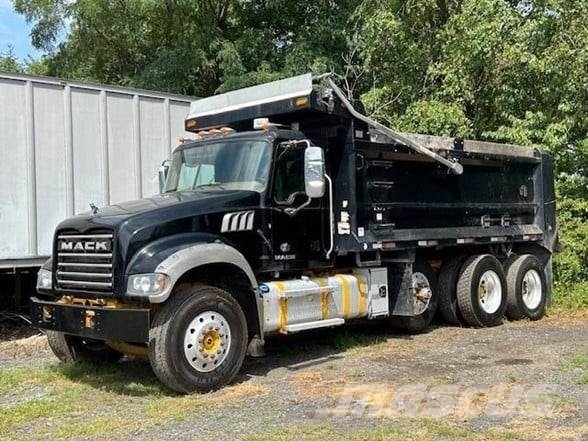 Mack GRANITE GU713 傾卸式卡車