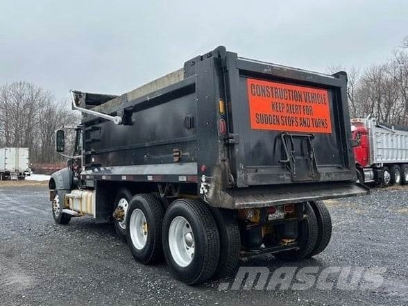 Mack GRANITE GU713 傾卸式卡車