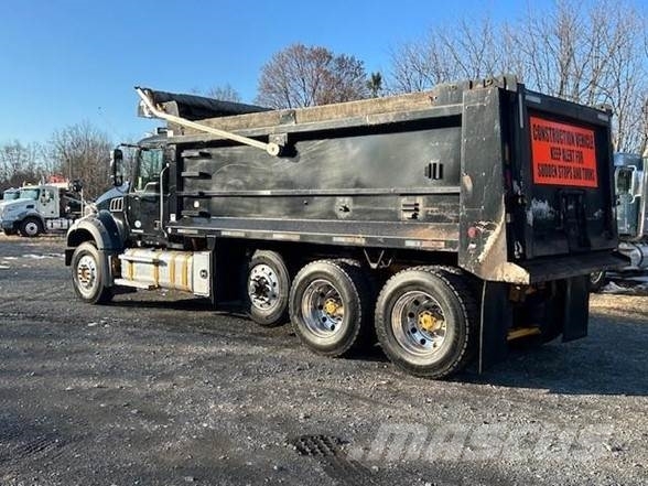 Mack GRANITE GU713 傾卸式卡車