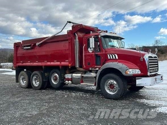 Mack GRANITE GU813 傾卸式卡車
