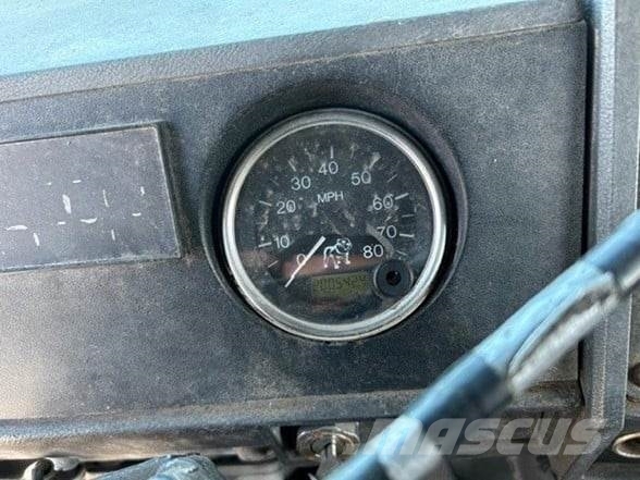 Mack RD688S Billenő teherautók