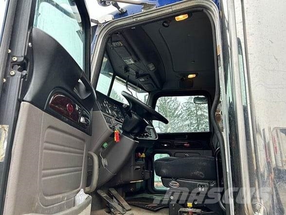 Peterbilt 389 傾卸式卡車