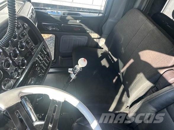 Peterbilt 389 傾卸式卡車