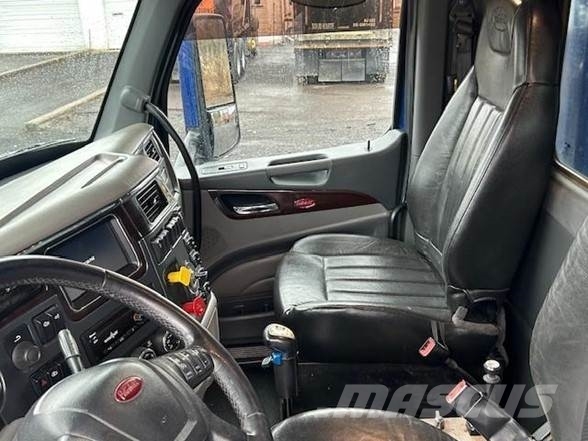 Peterbilt 567 傾卸式卡車