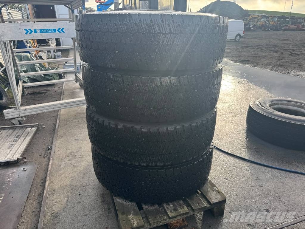 Michelin X multi Оси