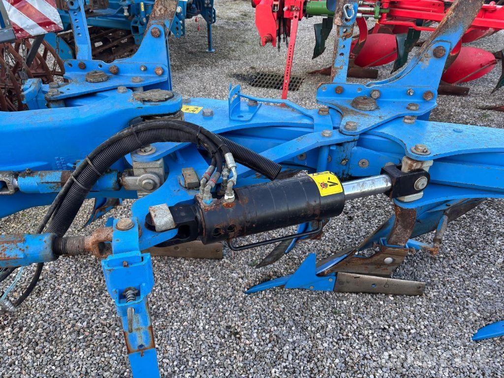 Lemken Variopal 8 Conventional ploughs