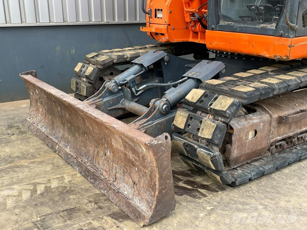 Doosan DX140LCR-3 Escavatori cingolati