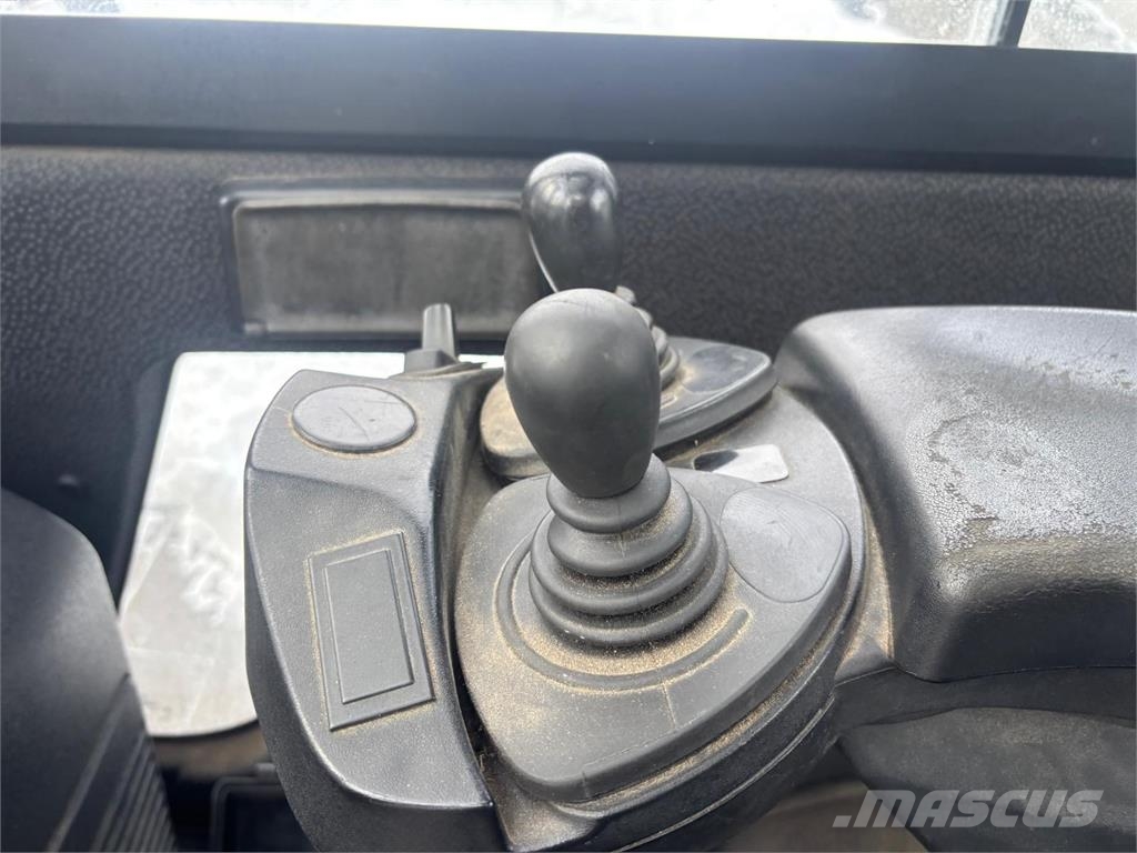 Linde H25T Plinski viličarji