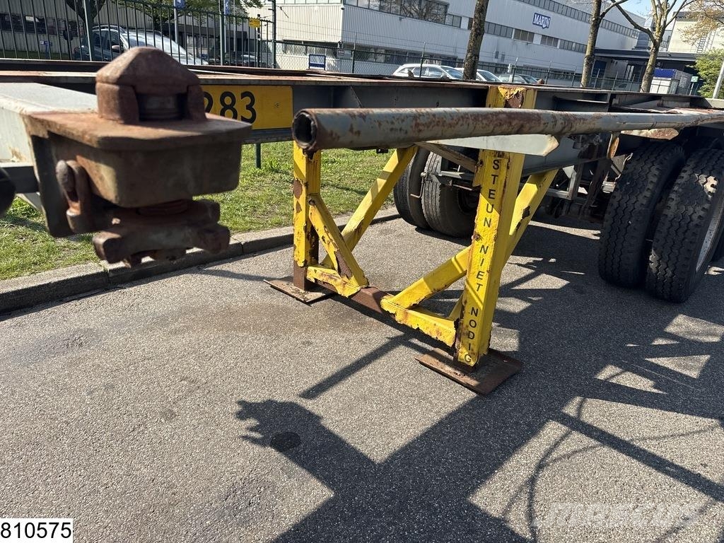 Groenewegen Chassis 20 ft, Steelsuspension, drum brakes Containerframe semi-trailers