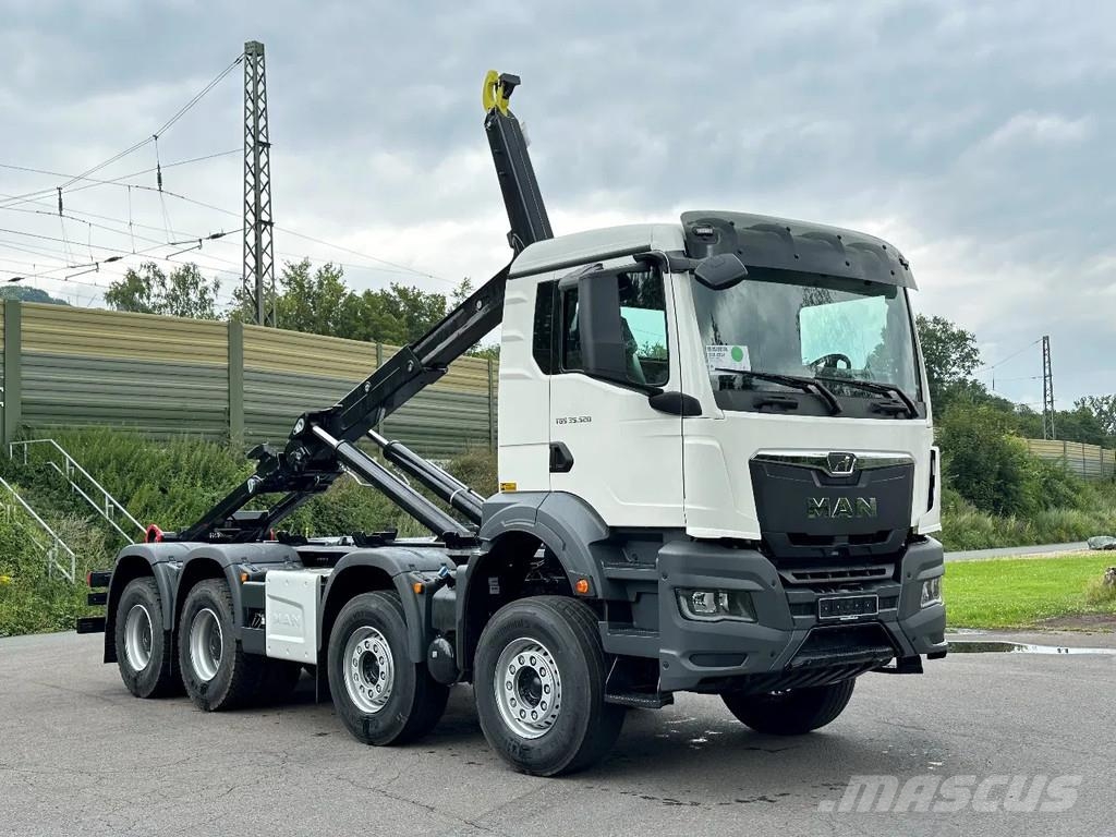 MAN TGS 35.480 MAN TGS 35.480 8x4 Euro6e Hiab MultLift Hook lift trucks