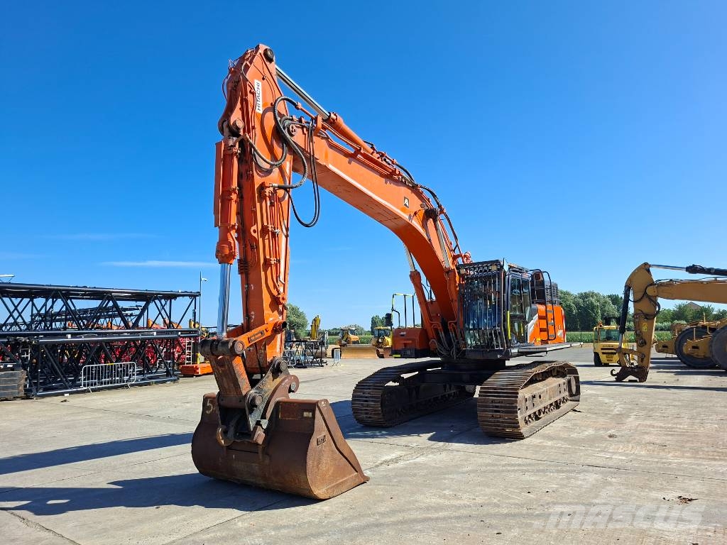 Hitachi ZX490LCH-7 履带挖掘机