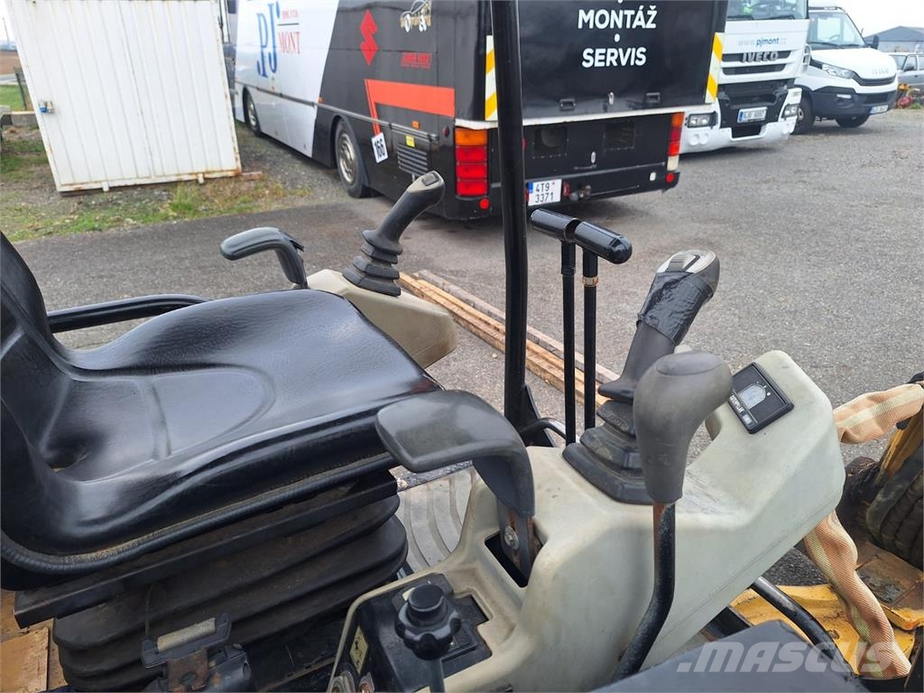 CAT 302.5 C Muu