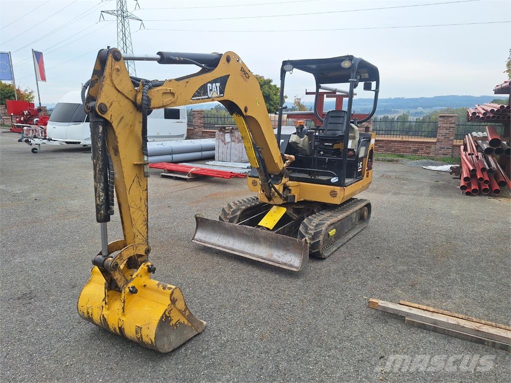 CAT 302.5 C Muu
