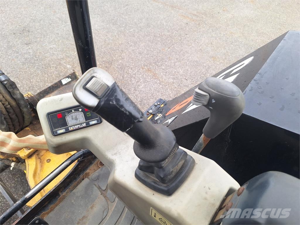 CAT 302.5 C Muu