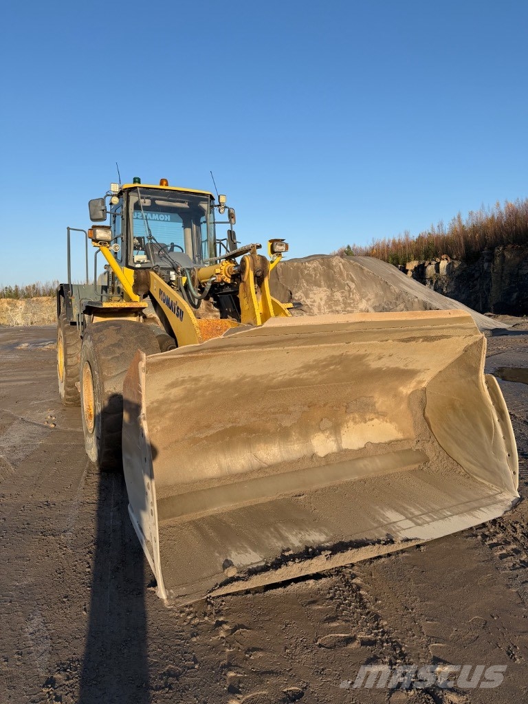 Komatsu WA 470-5H لوادر بعجل