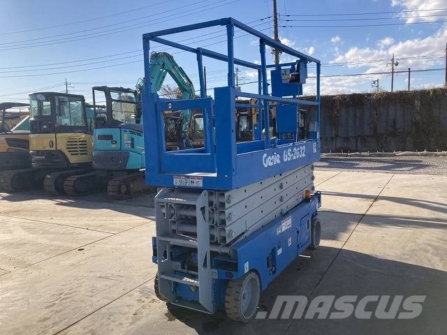 Genie GS 2632 Nožnicové zdvíhacie plošiny