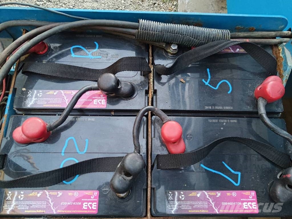 Genie GS 2632 Nožnicové zdvíhacie plošiny