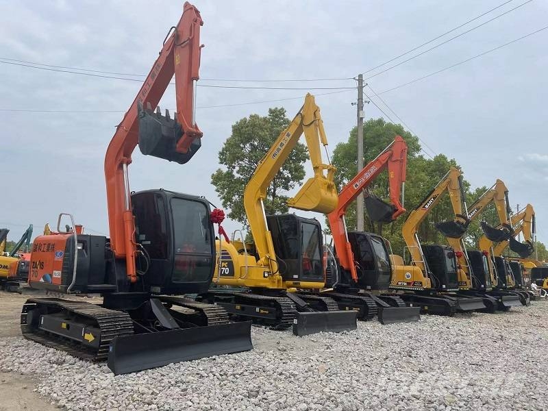 Hyundai 210W-9 Wheeled excavators